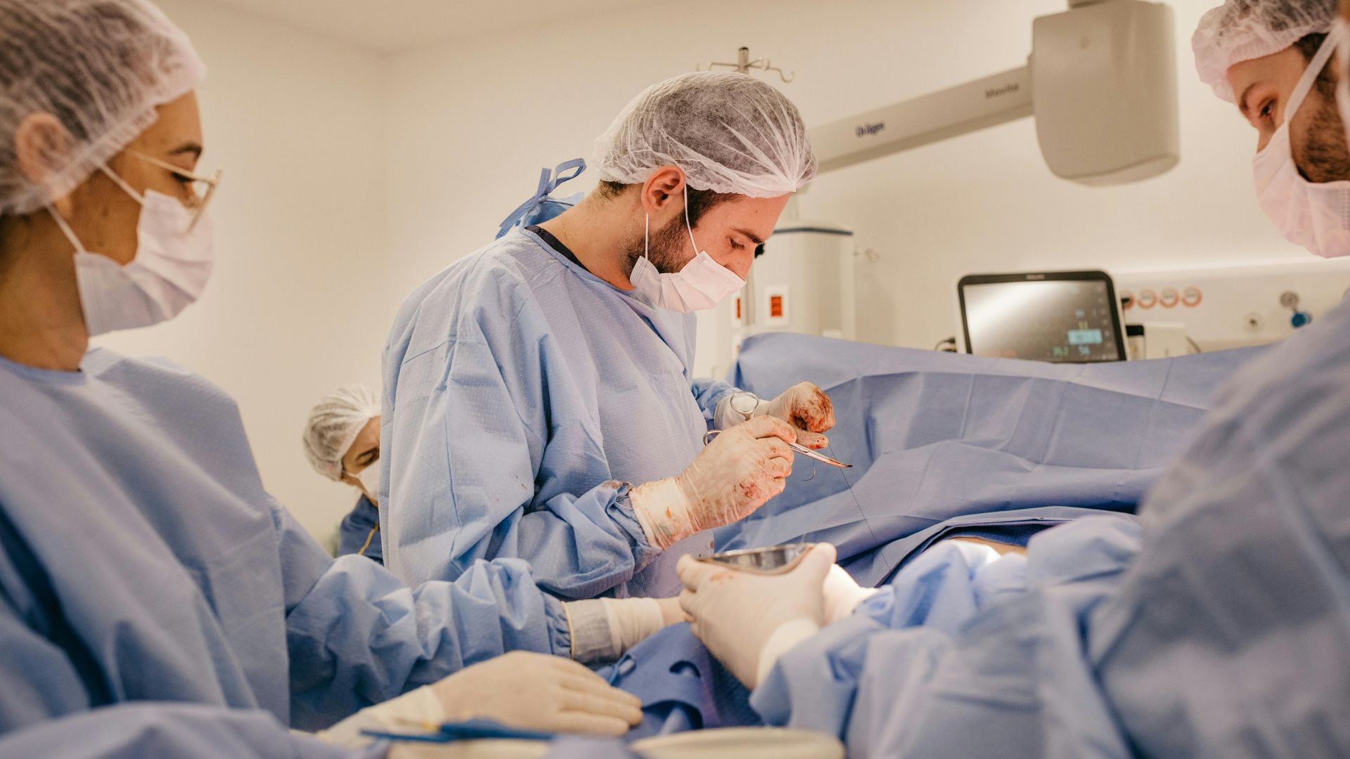 Cómo Saber si la Cirugía para Bajar de Peso es la Decisión Correcta para Ti